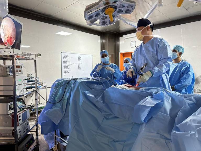 Minimally invasive spine surgery singapore