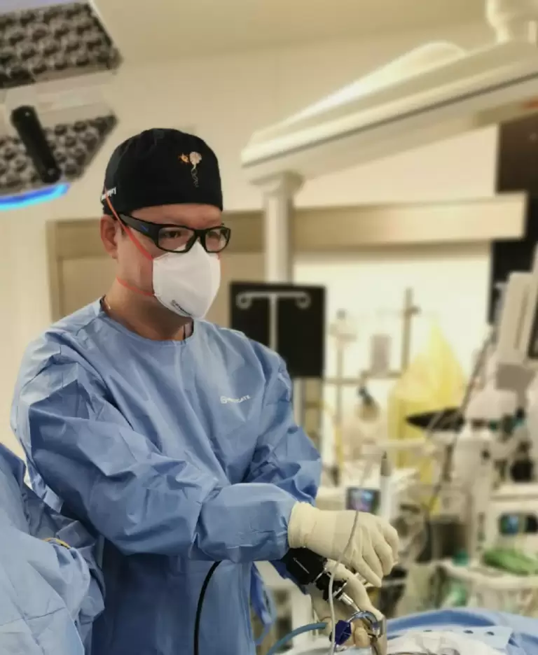 Dr-Wu-operation